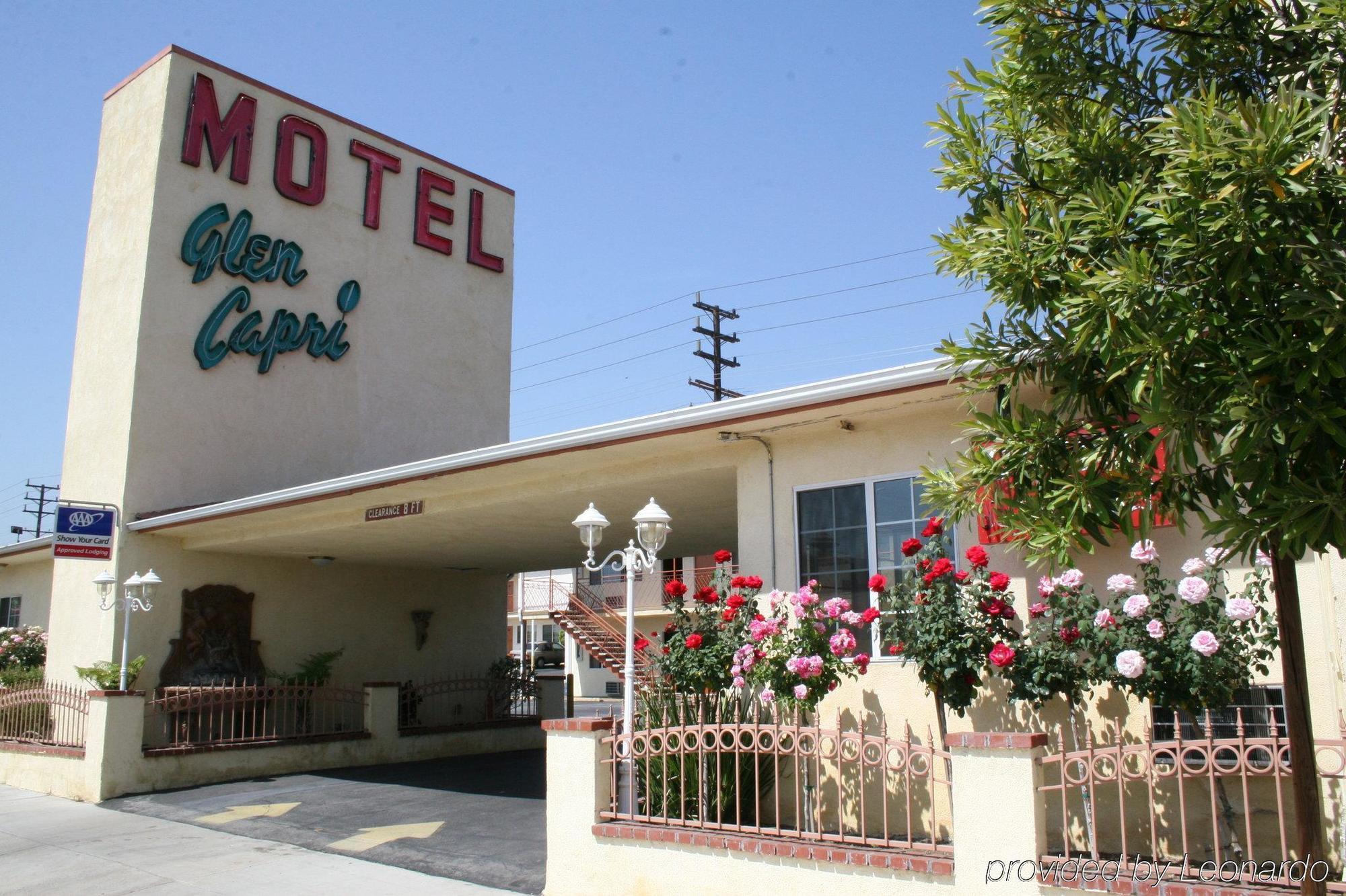 Glen Capri Inn And Suites - Burbank Universal Глендейл Экстерьер фото